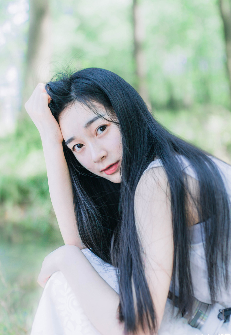 梦想绿色的校园，永远有浓厚的书香;梦想阳光的校园，永远有关爱的永恒。